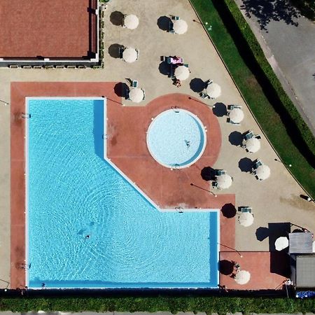 Le Residenze Di Santa Costanza - Mirto/Corbezzolo Aparthotel San Vincenzo Bagian luar foto