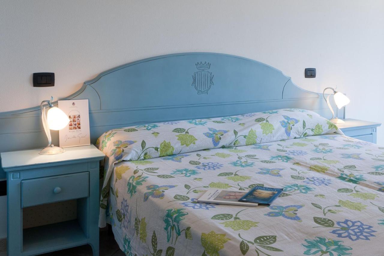 Le Residenze Di Santa Costanza - Mirto/Corbezzolo Aparthotel San Vincenzo Bagian luar foto