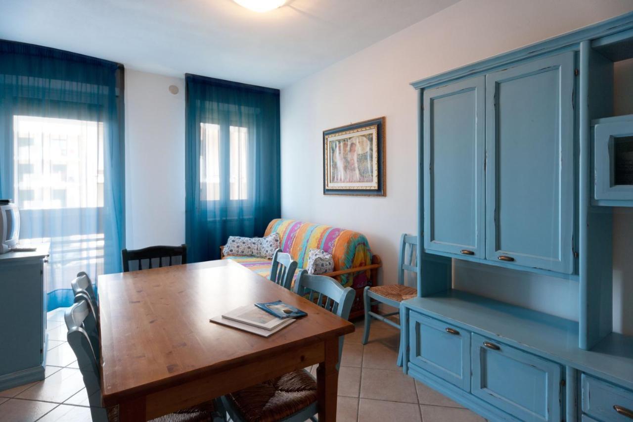 Le Residenze Di Santa Costanza - Mirto/Corbezzolo Aparthotel San Vincenzo Bagian luar foto