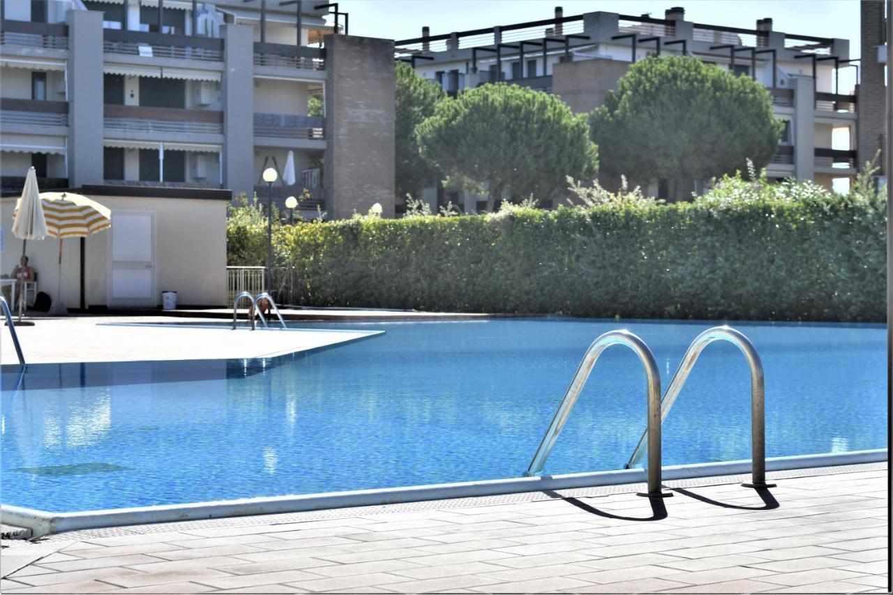 Le Residenze Di Santa Costanza - Mirto/Corbezzolo Aparthotel San Vincenzo Bagian luar foto